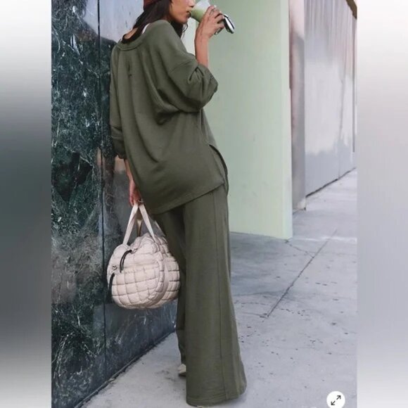 NWOT Free People On The Run PANTS ONLY Adventurer size- MEDIUM - Picture 3 of 5